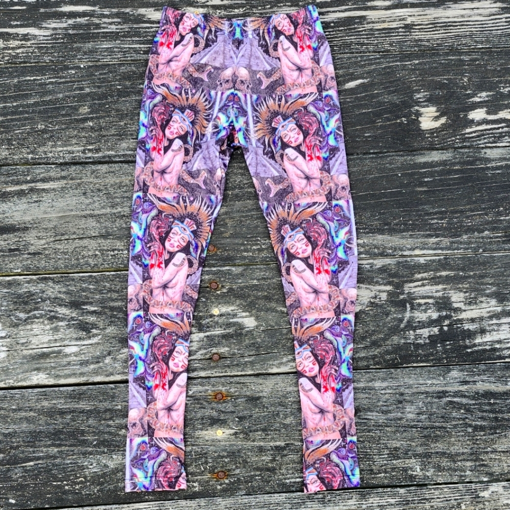 Leggings Native American Tribal Rattlesnake Design
